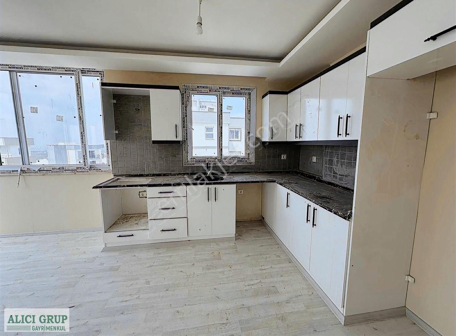 Sarıçam Çarkıpare Satılık Daire #YENİ STAD MACERA PARK DİBİ ÖNÜ AÇIK 2+1 CEP M SATILIK DAİRE