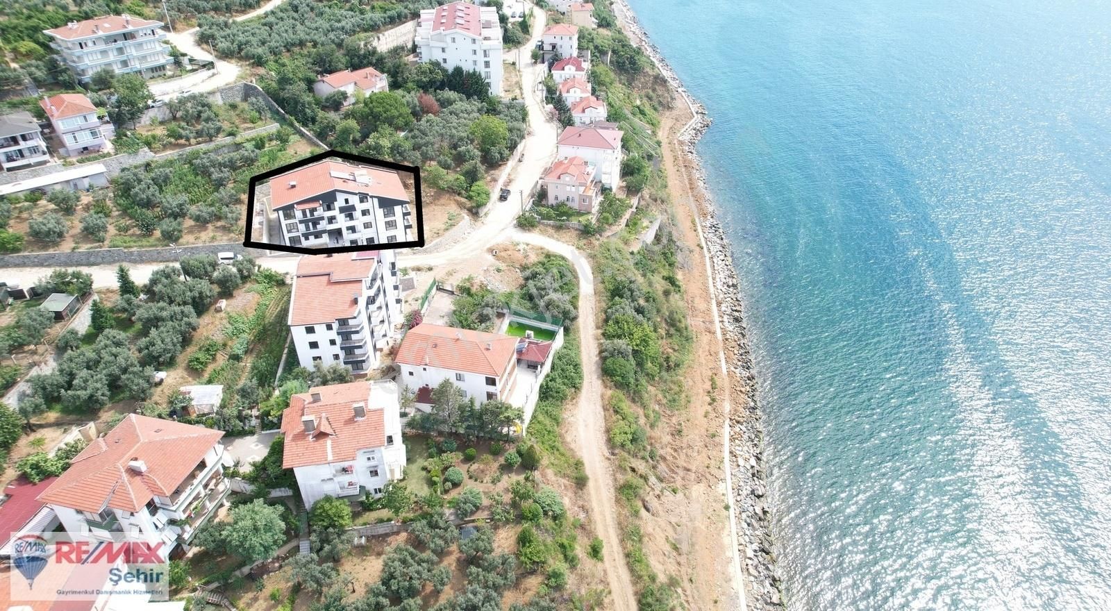 Çınarcık Esenköy Bld. (Liman) Satılık Daire REMAX'TAN ESENKÖY'DE 2+1 SATILIK SIFIR DAİRE