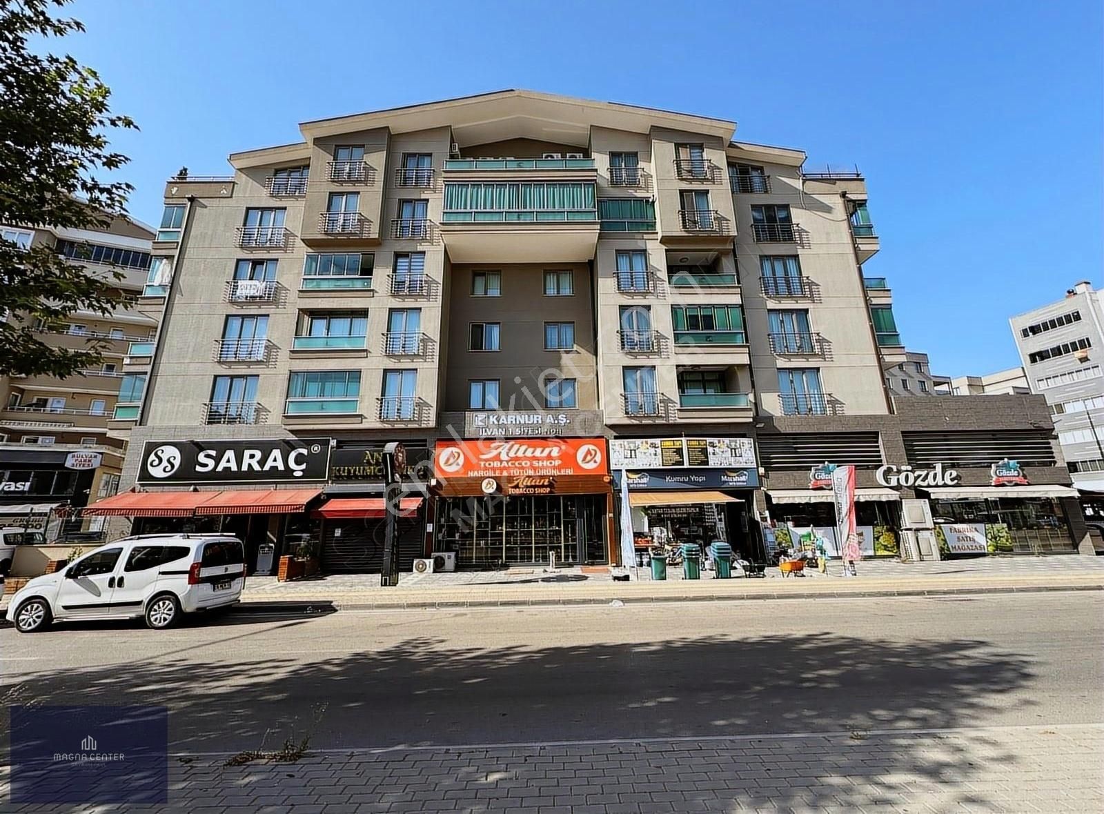 Osmangazi Hamitler Satılık Daire MAGNA DAN HAMİTLER KARNUR İLVAN 1 ARA KAT 3+1 145m2 SATILK DAİRE