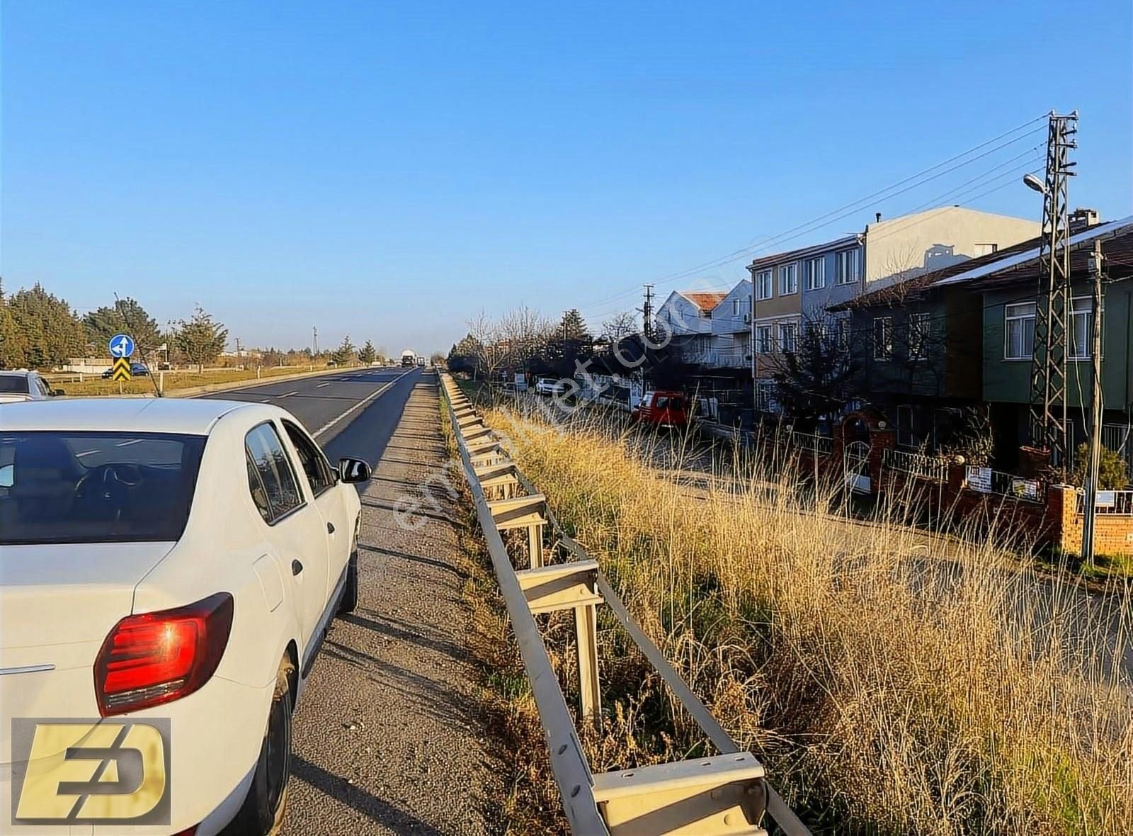 Marmaraereğlisi Çeşmeli Satılık Tarla Tekiradag Marmareregli Çeşmeli E5 Cephe Denize Sıfır Arsa