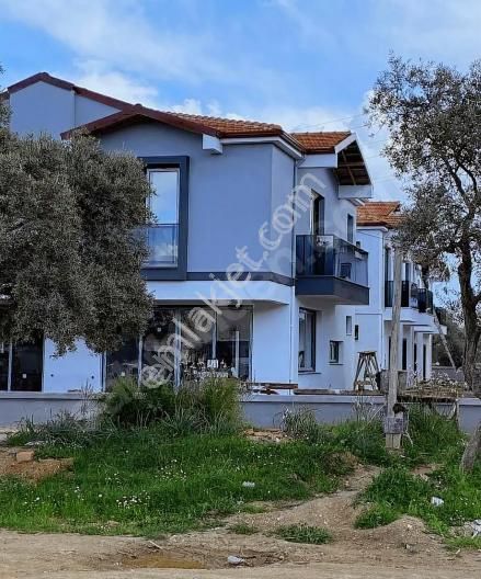 Milas Güneş Satılık Villa EMİR DOĞAN İNŞAAT'TAN SATILIK 3+1 GENİŞ BAHÇELİ  VİLLA 