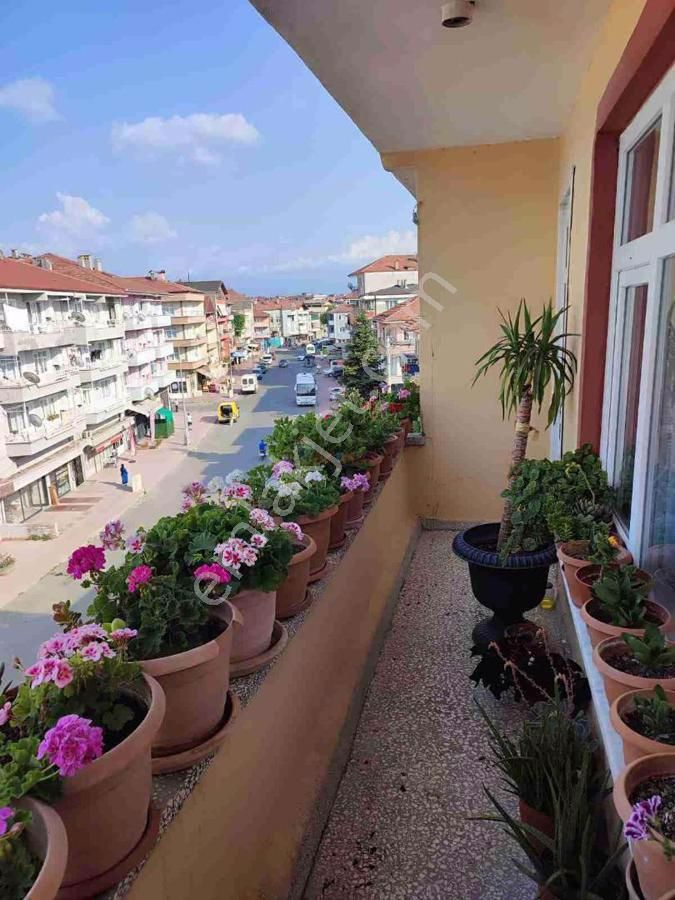 Erenler Hacıoğlu Satılık Daire REMAX HÜR Davut Kalkan'dan 1 Daire Fiyatına 2 Daire 4+1 Daire180m2