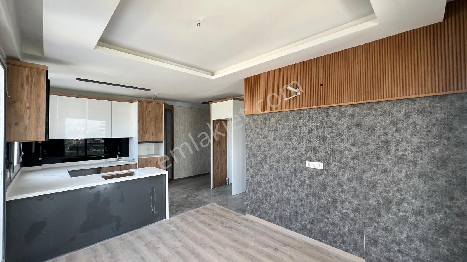 Erdemli Arpaçbahşiş Kiralık Daire Mk İnvest'ten Arpaçbahşiş Mah'de Ferah Cepheli Lüks 1+1