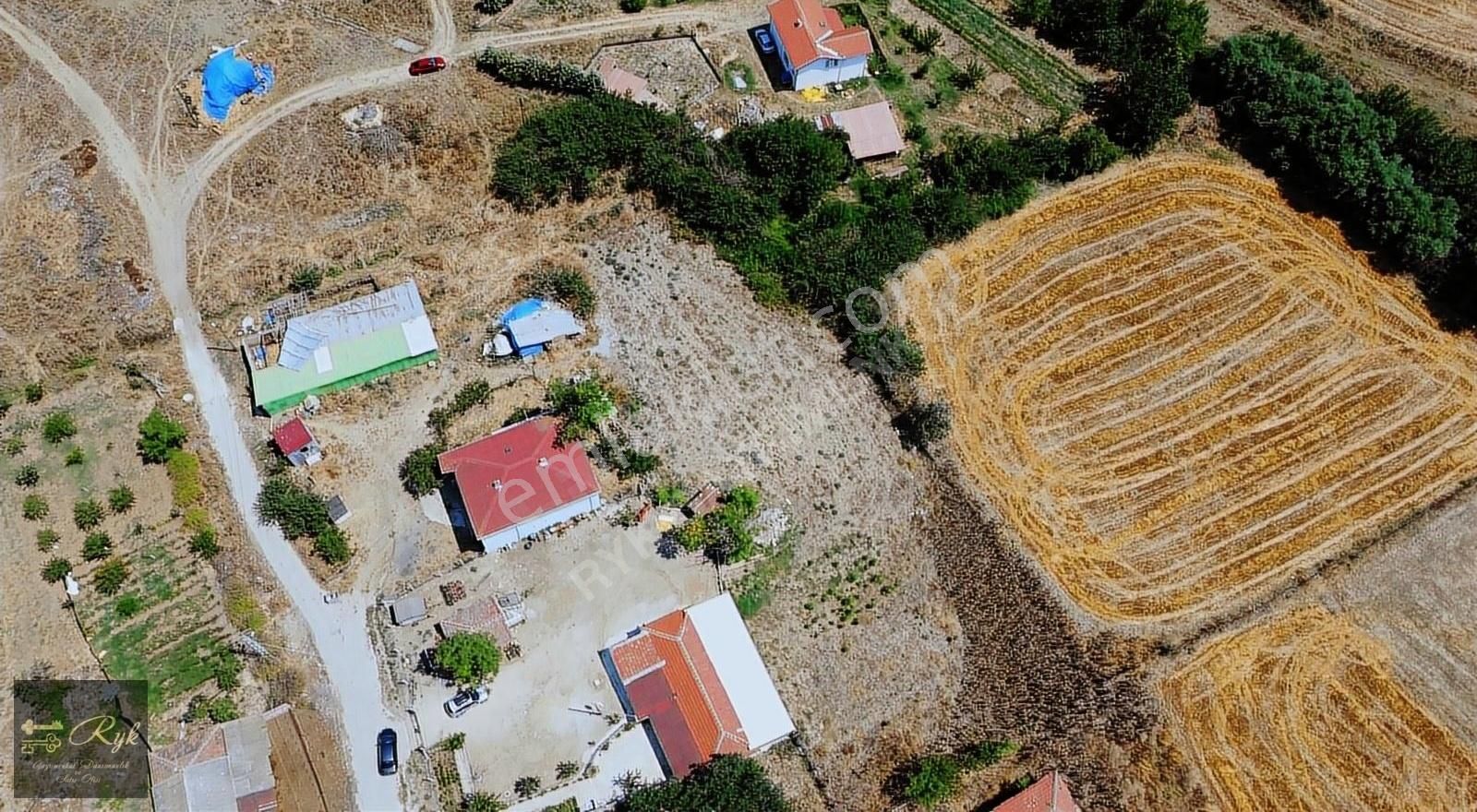 Hayrabolu Büyükkarakarlı Satılık Konut İmarlı BÜYÜKKARAKARLIDA İMARLI İFRAZLI MERA CEPHE ARSA