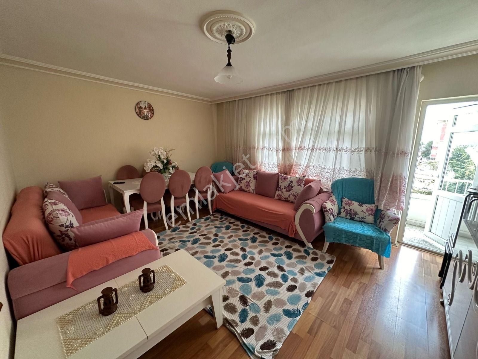 Sincan Malazgirt Satılık Daire  SİNCAN MALAZGİRT MAH 3.ARAKAT ÖN CEPHE 130M2SALON BAGIMSIZ DAİRE