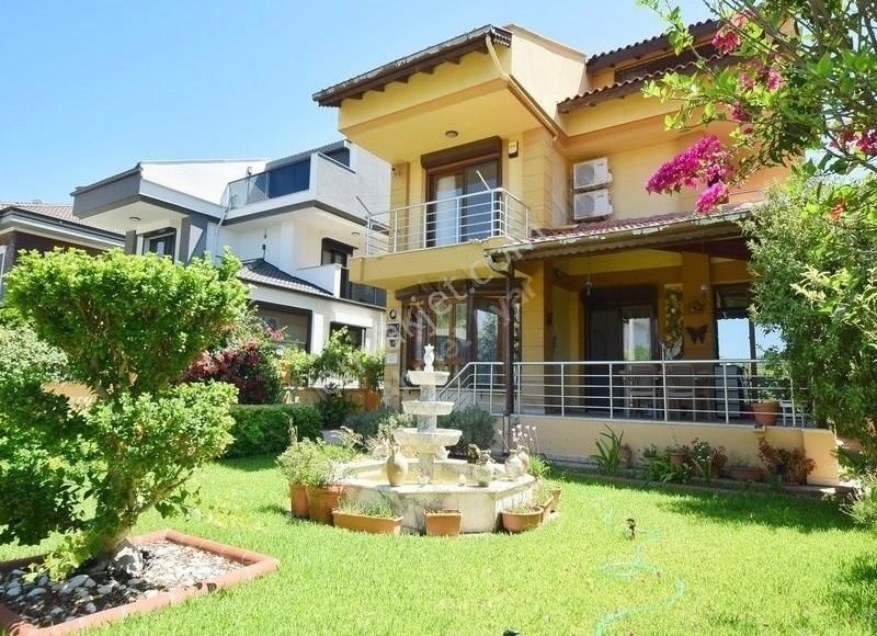 Marmaris Çamdibi Satılık Villa Asansörlü*marmaris Villalar Bölgesinde Eşsiz Müstakil Villa!