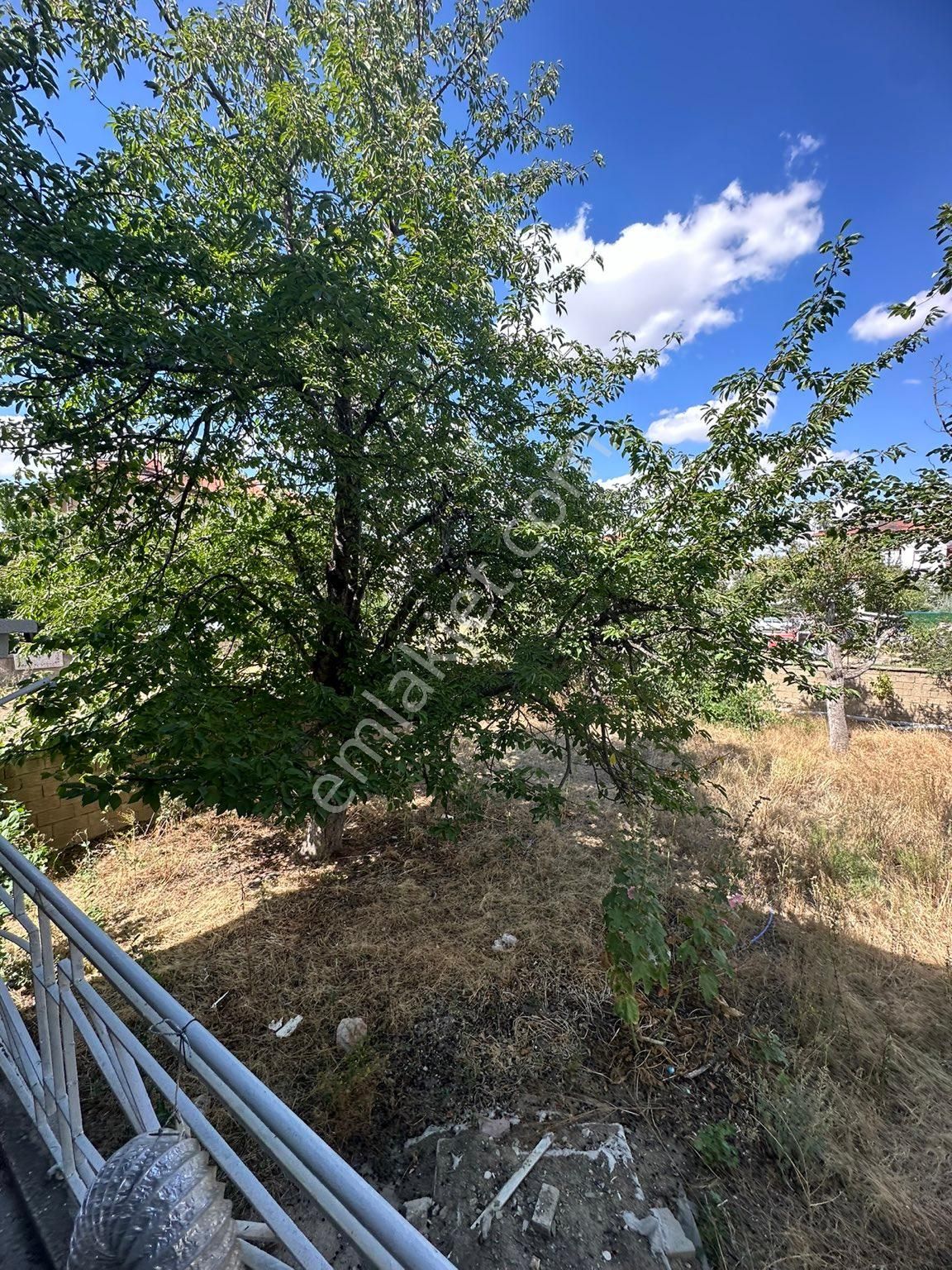 Dinç Emlaktan İstasyon Mahallesinde 3 Katlı Müstakil Ev - Görsel 8