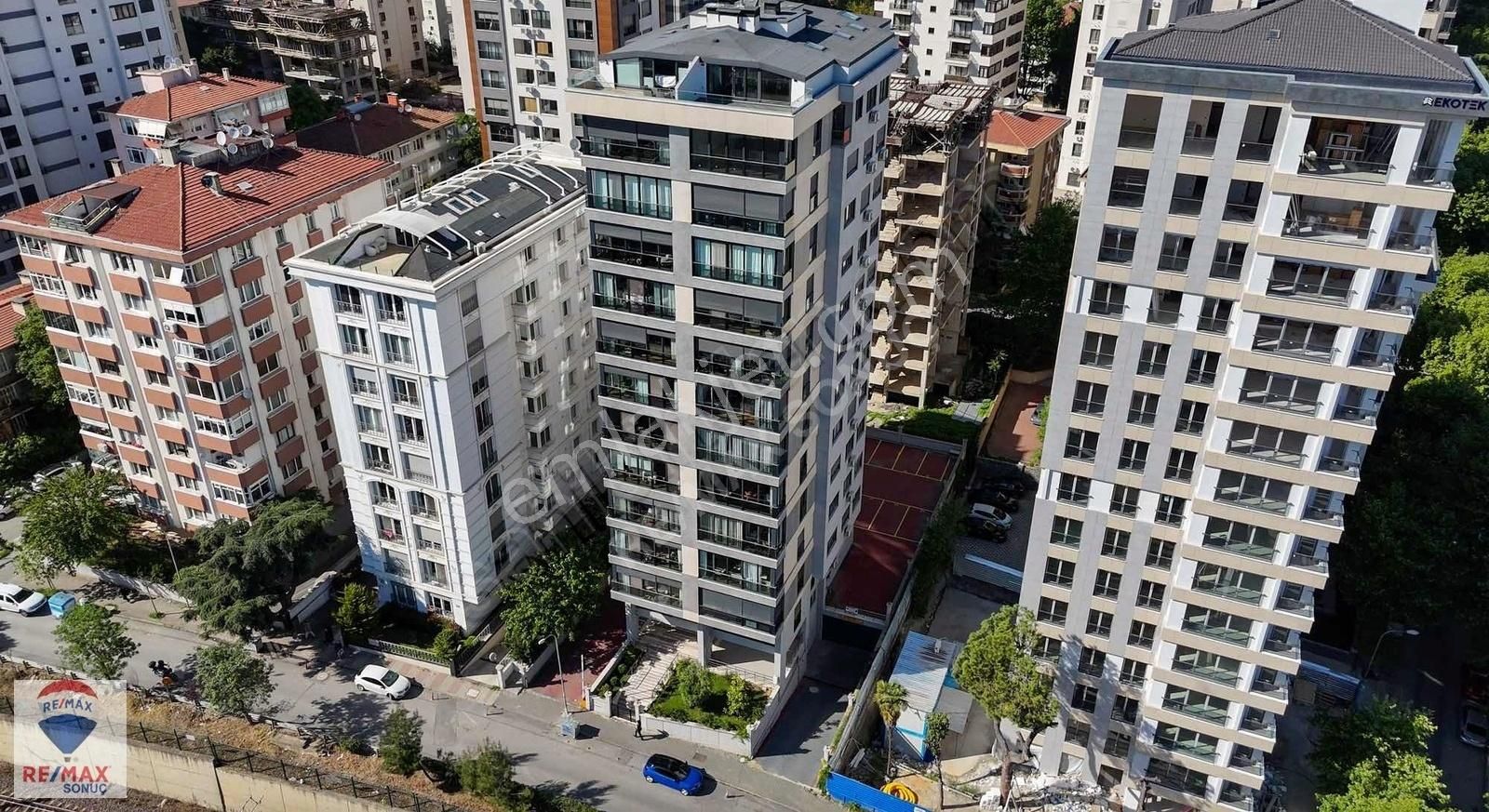 Kadıköy Suadiye Satılık Daire Suadiye Çamlı Sokak Deniz Manzaralı Satılık Dubleks Daire