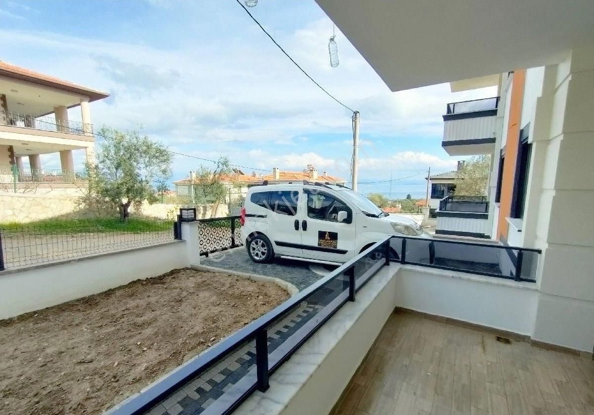 Altınoluk Kazdağı Eteklerinde Müstakil Garajlı Bahçeli Açık Otoparklı 4+1 Sıfır Lüx Triblex Villa - Görsel 10