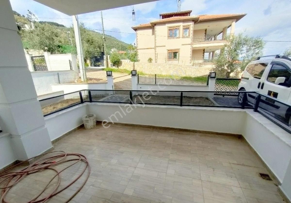 Altınoluk Kazdağı Eteklerinde Müstakil Garajlı Bahçeli Açık Otoparklı 4+1 Sıfır Lüx Triblex Villa - Görsel 9