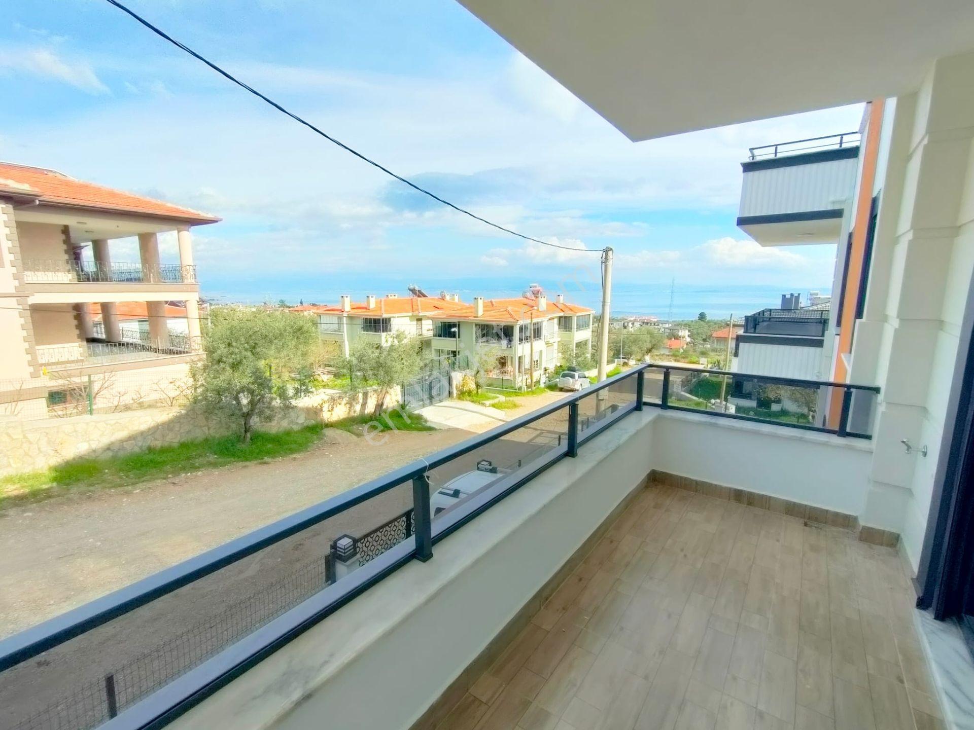 Altınoluk Kazdağı Eteklerinde Müstakil Garajlı Bahçeli Açık Otoparklı 4+1 Sıfır Lüx Triblex Villa - Görsel 20