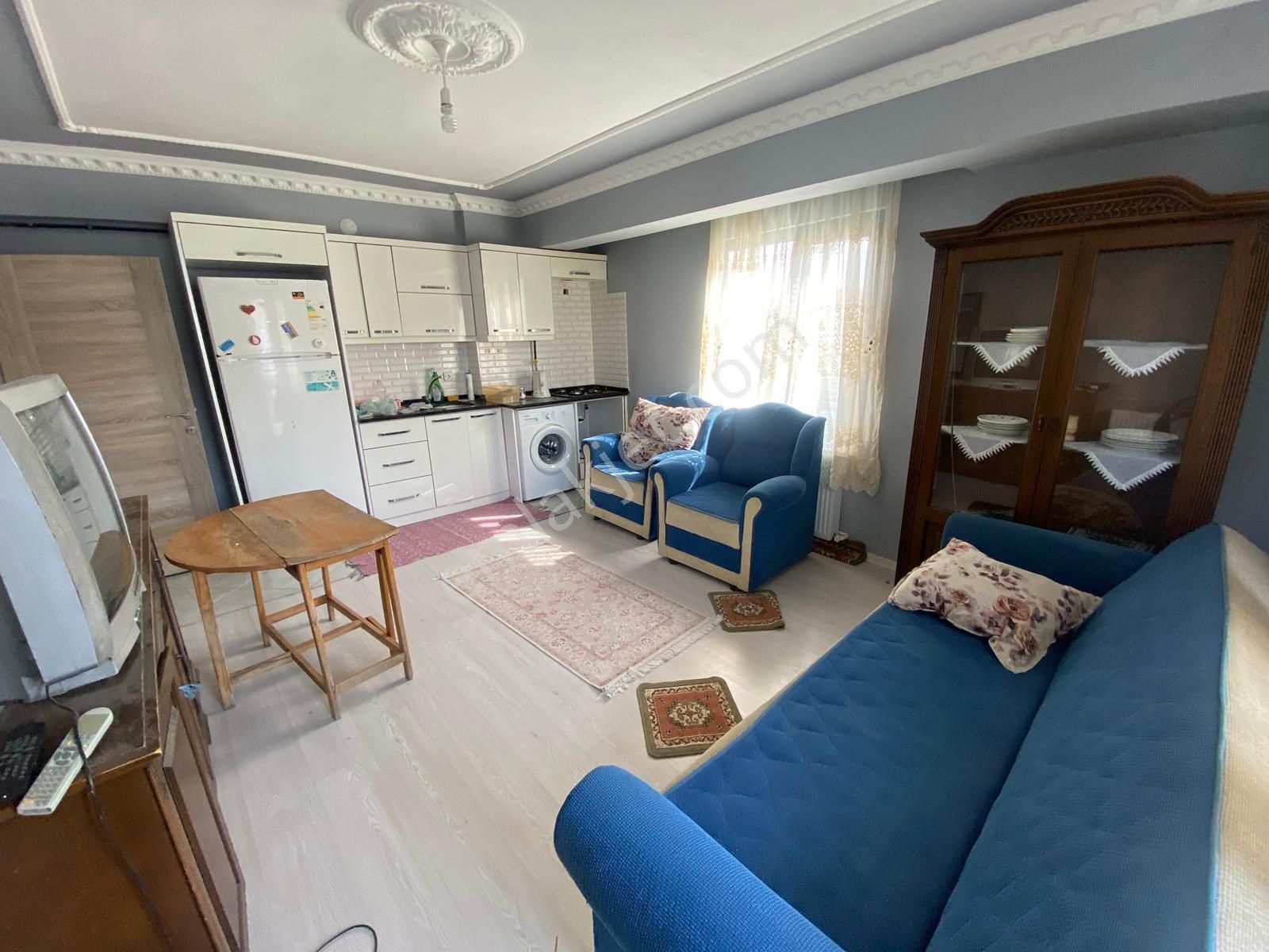 Karasu Çınar Gayrimenkulden Kiralık Eşyalı Daire - Görsel 5