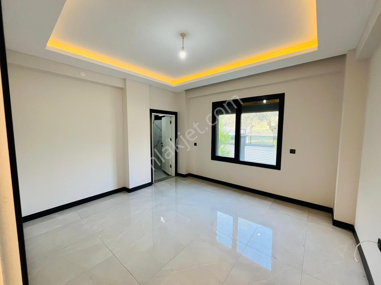 Altınoluk Güre Arası Tahtakuşlar Sahil Bölgesin De Tek Başına Havuzlu 5+1 Müstakil Sıfır Lüx Villa - Görsel 17