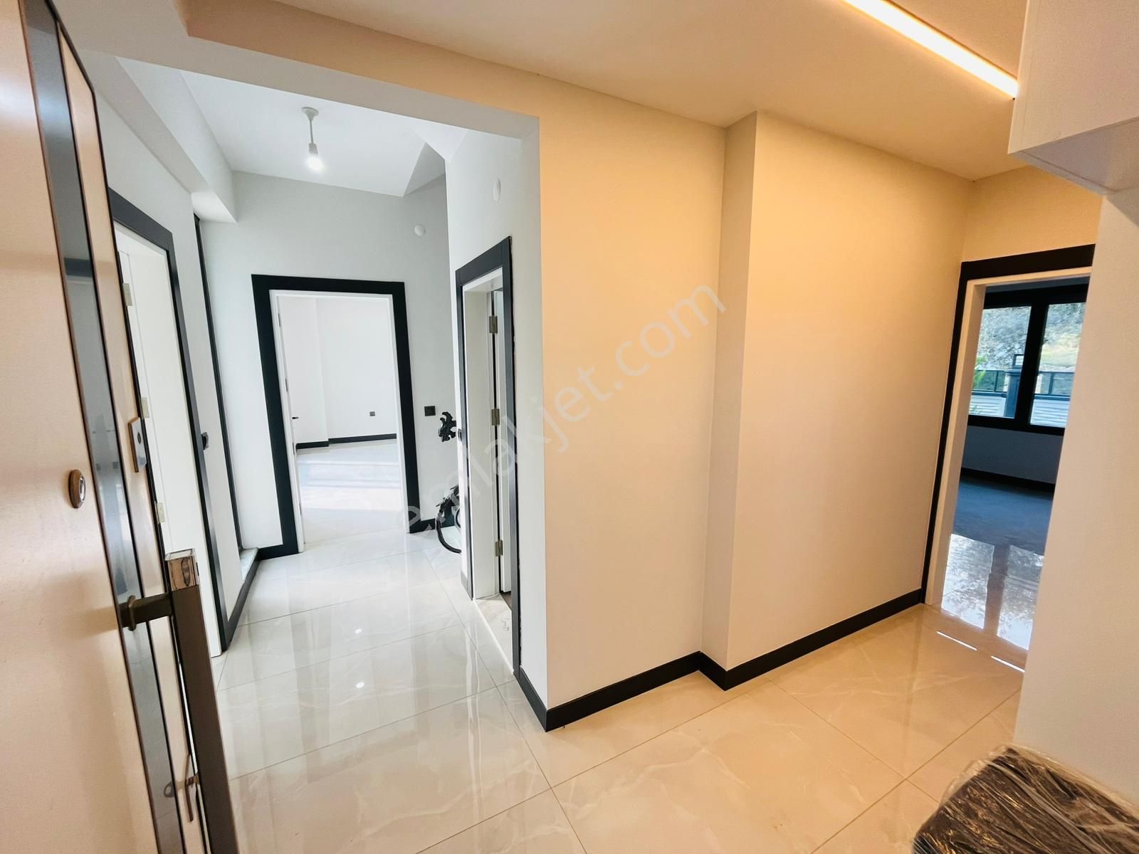 Altınoluk Güre Arası Tahtakuşlar Sahil Bölgesin De Tek Başına Havuzlu 5+1 Müstakil Sıfır Lüx Villa - Görsel 7