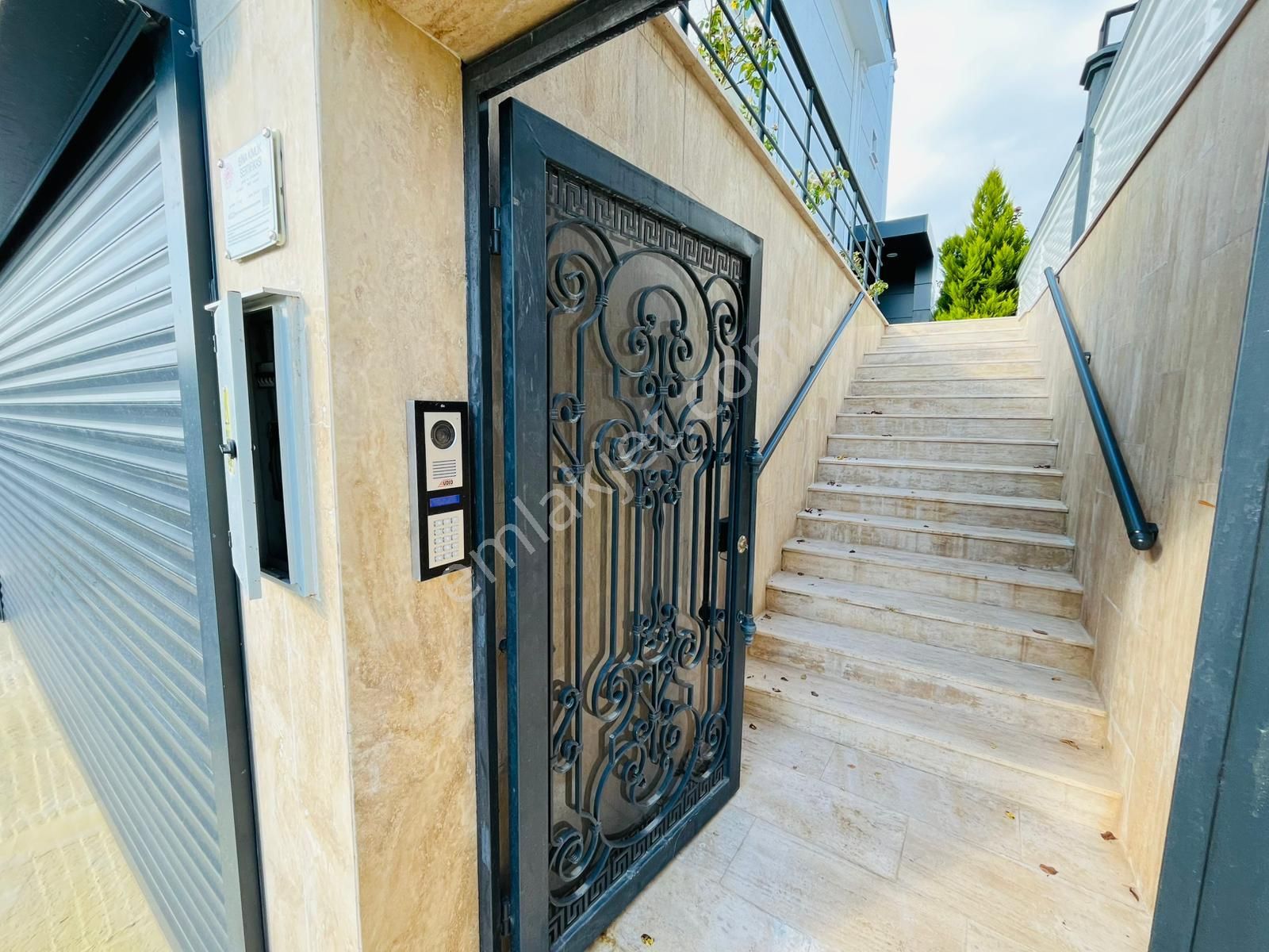 Altınoluk Güre Arası Tahtakuşlar Sahil Bölgesin De Tek Başına Havuzlu 5+1 Müstakil Sıfır Lüx Villa - Görsel 5