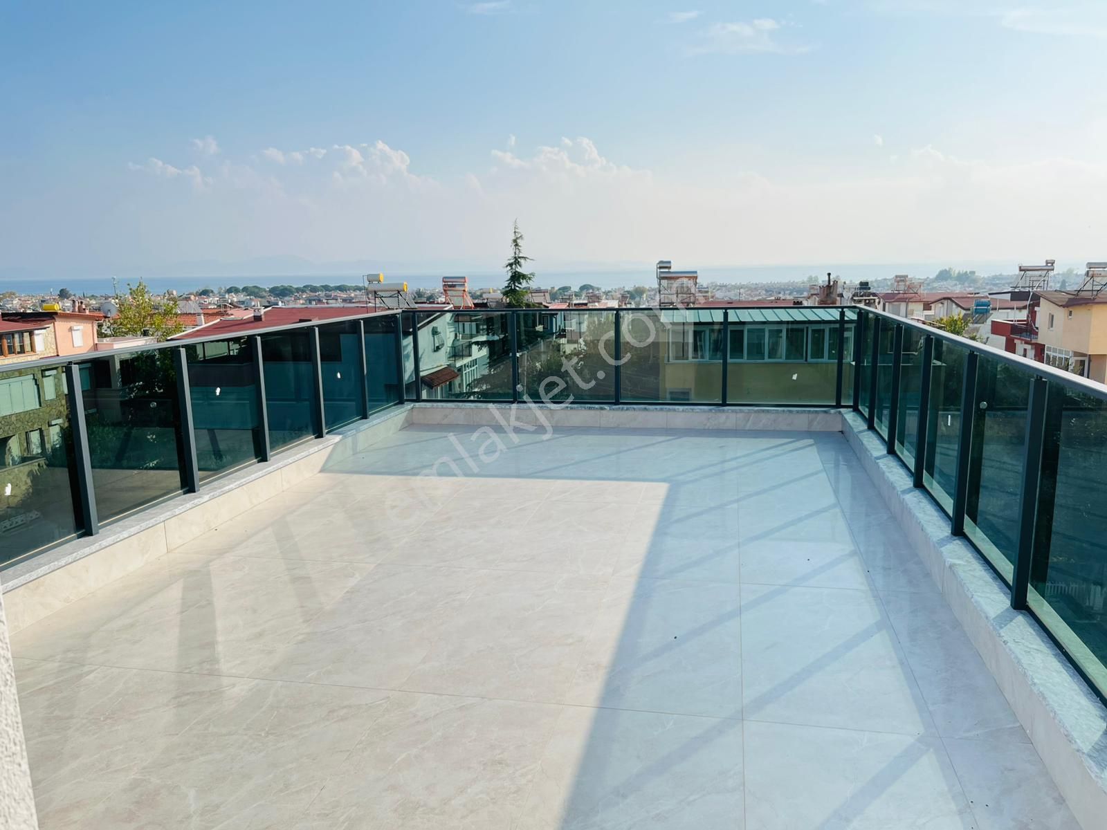 Altınoluk Güre Arası Tahtakuşlar Sahil Bölgesin De Tek Başına Havuzlu 5+1 Müstakil Sıfır Lüx Villa - Görsel 25