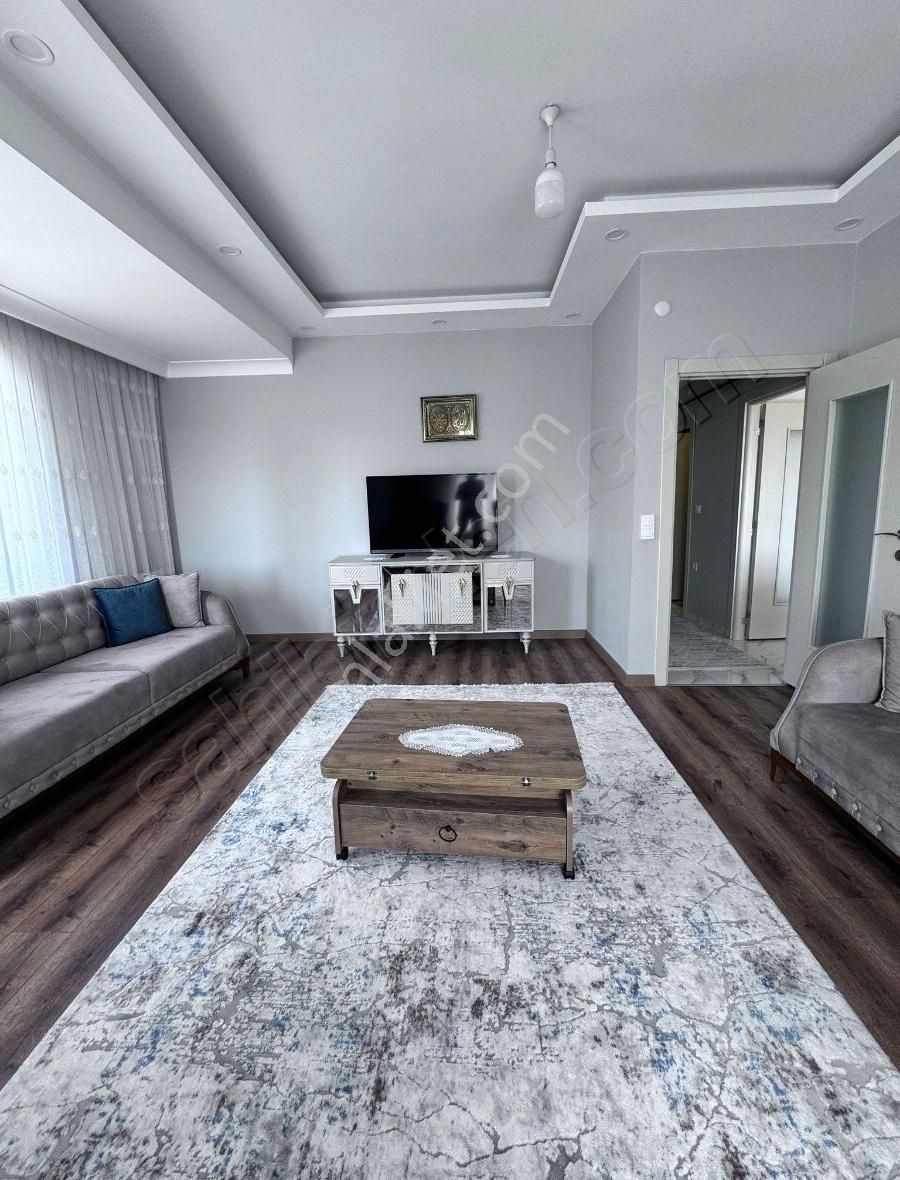 Esenyurt Namık Kemal Satılık Daire METROBÜSE 3 DAKİKA MESAFEDE 2+1 BÜYÜK DAİRE