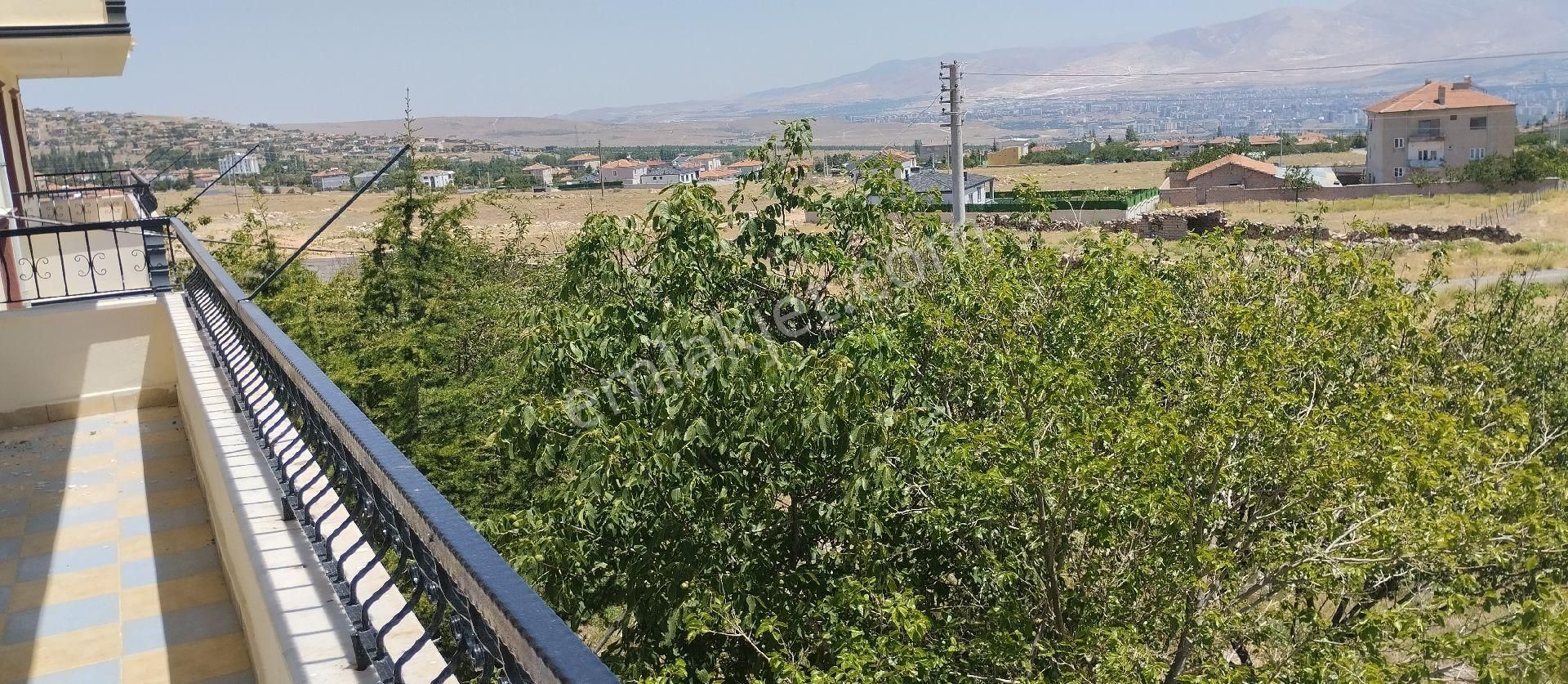 Arsa Fiyatına Komple Satılık Bina 4 Daire 1 Depo 1600m2 Arsa - Görsel 12