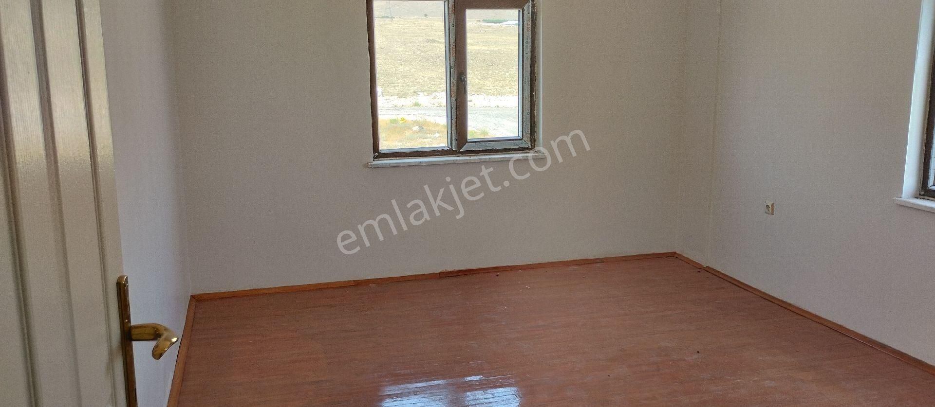 Arsa Fiyatına Komple Satılık Bina 4 Daire 1 Depo 1600m2 Arsa - Görsel 20