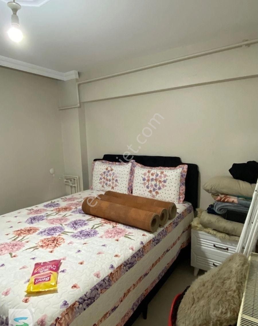 Bakırköy Yeşilköy Kiralık Daire YEŞİLKÖY MERKEZDE KOMBİLİ TERASLI BAHÇE KULLANIMLI 1+1 DAİRE