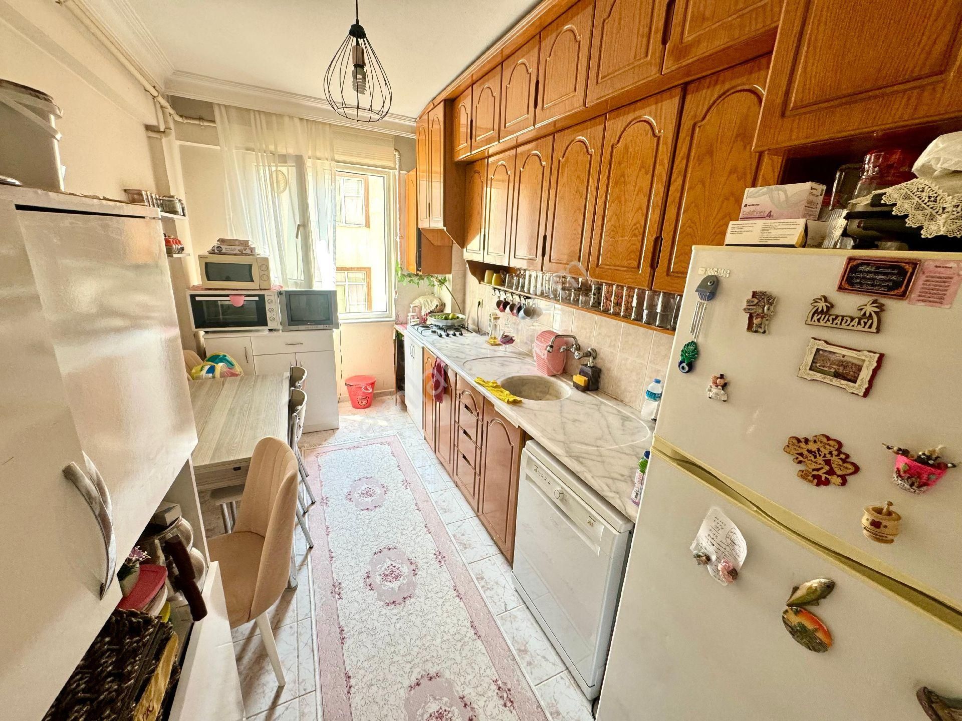 İlkadım Kadıköy Satılık Daire EVİM-NUR'DAN 3+1 ASANSÖRLÜ CADDEYE CEPHE FIRSAT DAİRE.. 