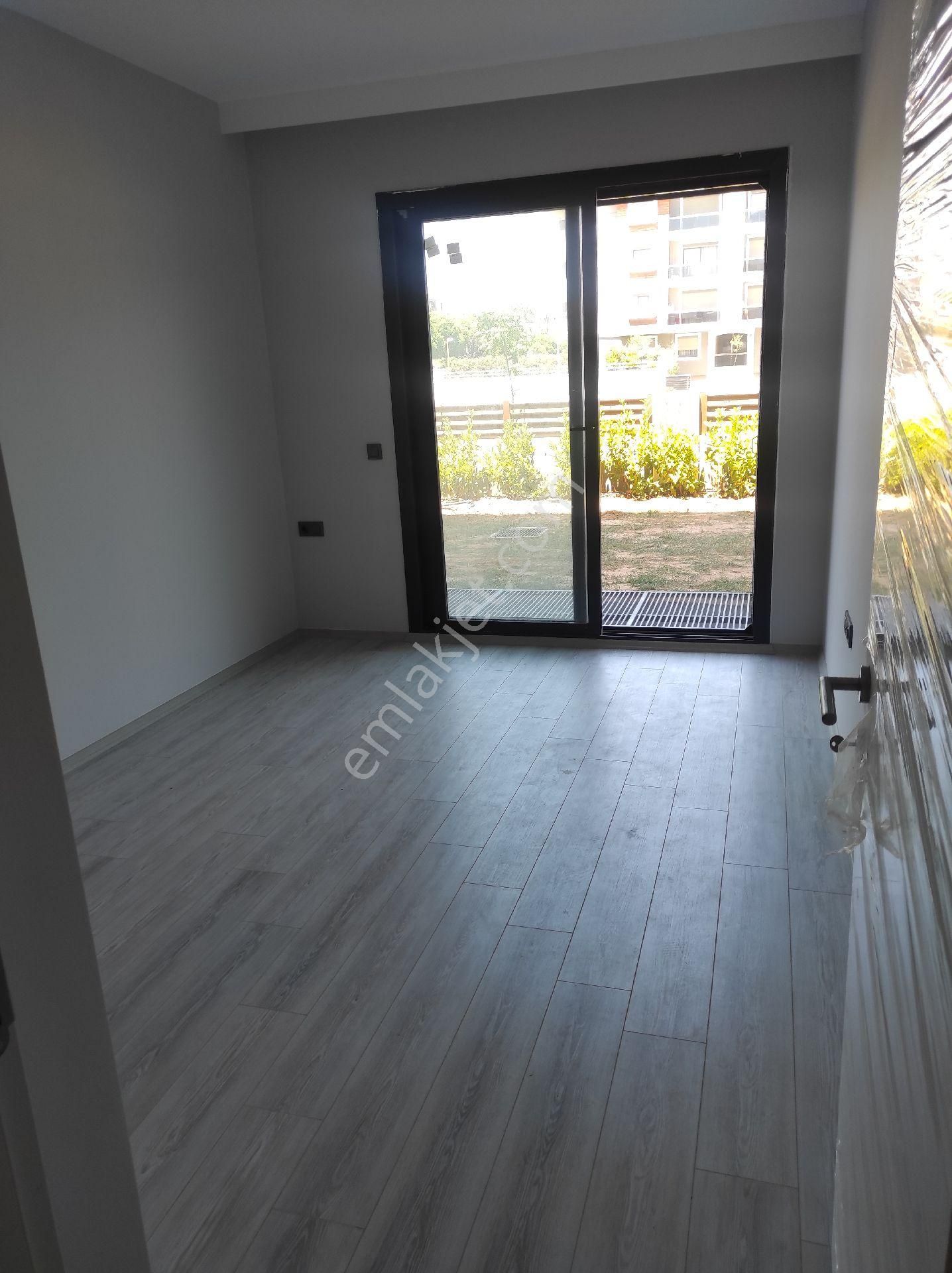 Sahibinden Beyazz Rezidans 3+1 Havuzlu Kapalı Otoparklı Bahçe Katı - Görsel 15