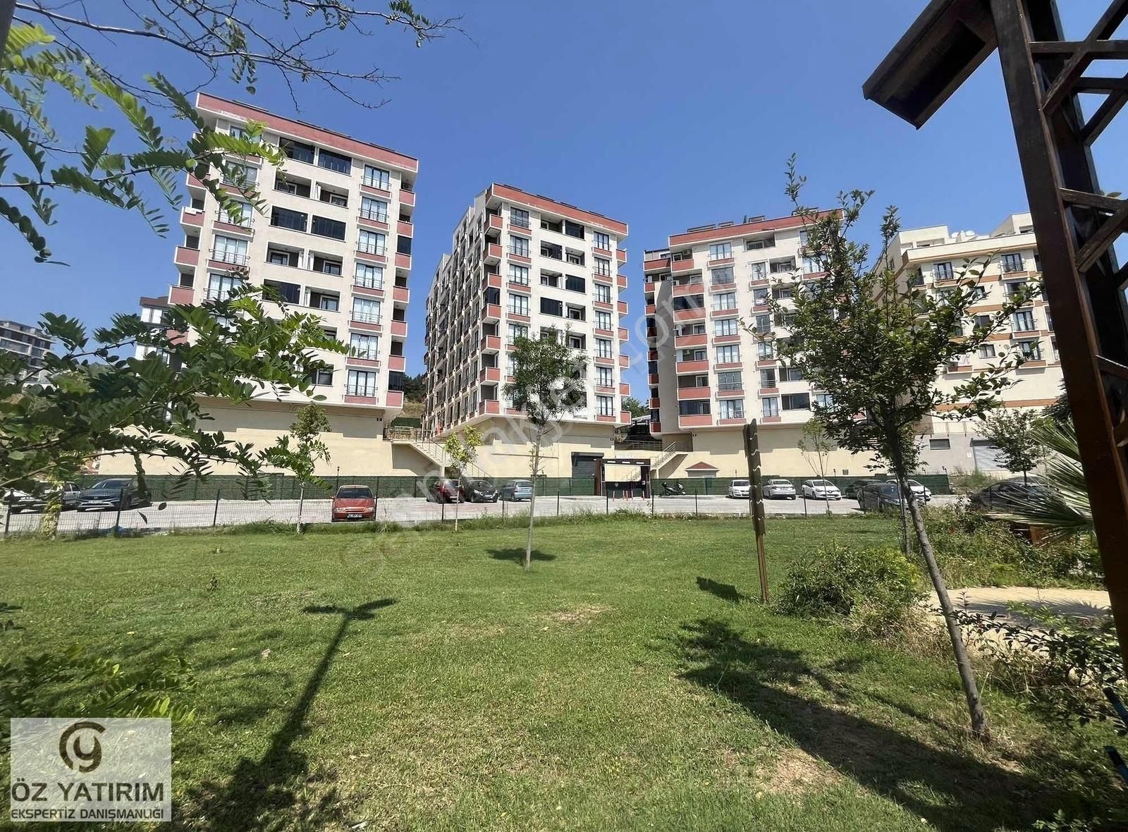 Gebze Tatlıkuyu Satılık Daire GEBZE TATLIKUYUDA VADİ PARK EVLERİNDE 3+1 SATILIK ARAKAT