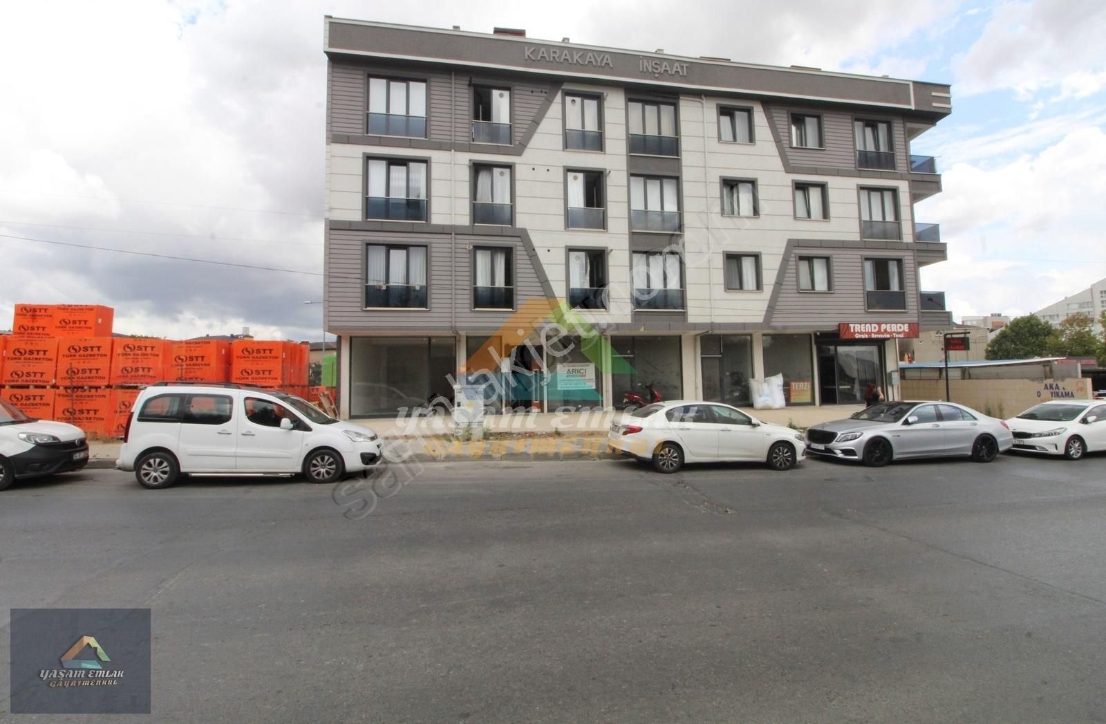 Sultanbeyli Necip Fazıl Kiralık Dükkan & Mağaza Yaşam Emlak'tan Necipfazıl'da Cadde Üzeri 160 M² Kiralık Dükkan