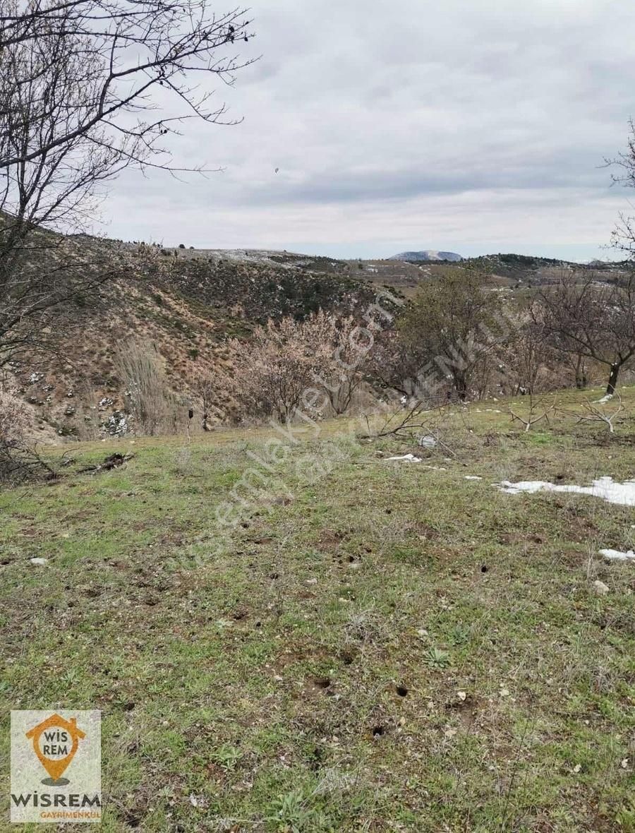 Gölpazarı Büyükbelen Köyü Satılık Konut İmarlı Bilecik Gölpazarında Resmi Yollu, Köyiçi İmarlı Uygun Arsa