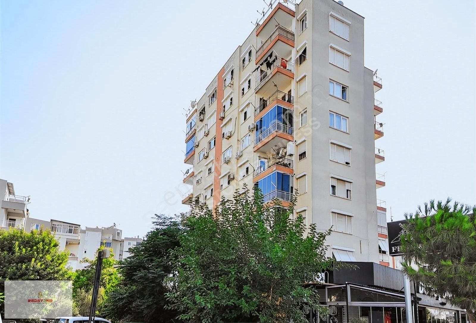 Muratpaşa Şirinyalı Satılık Daire ŞİRİNYALI MERKEZİ KONUMDA ARAKAT MASRAFSIZ 3+1 SATILIK DAİRE