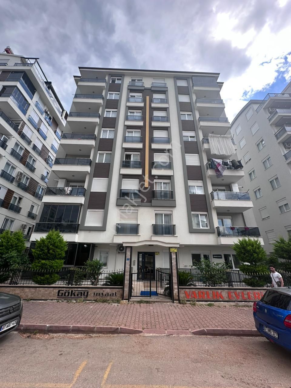 Muratpaşa Varlık Satılık Daire  VARLIK MAHALLESİNDE FULL EŞYALI 2+1 SATILIK DAİRE