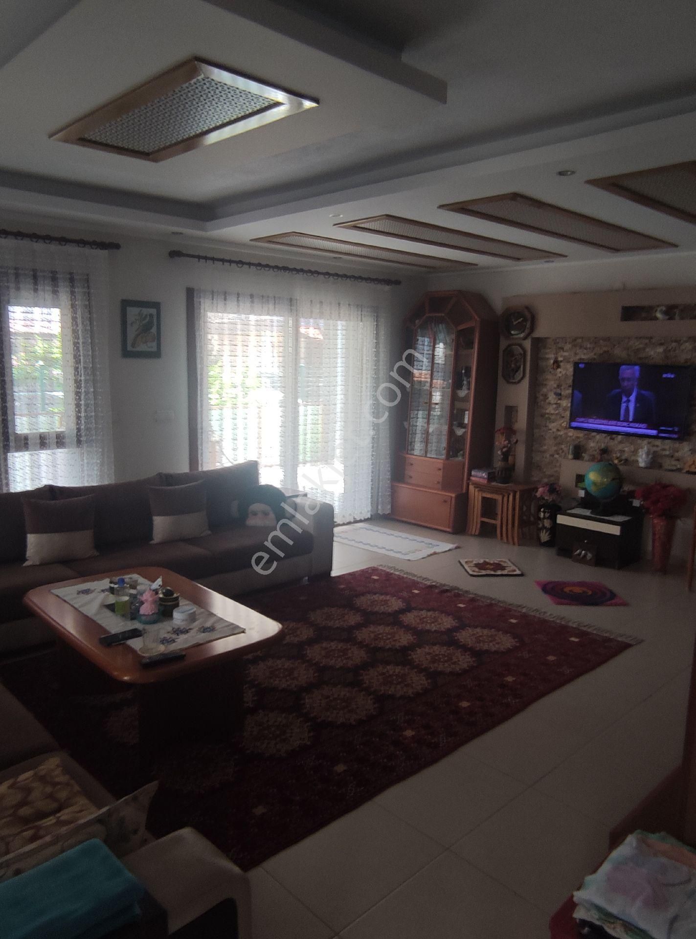 Lokasyon Olarak Çok Güzel Konumda Tribleks Yazlik - Görsel 5