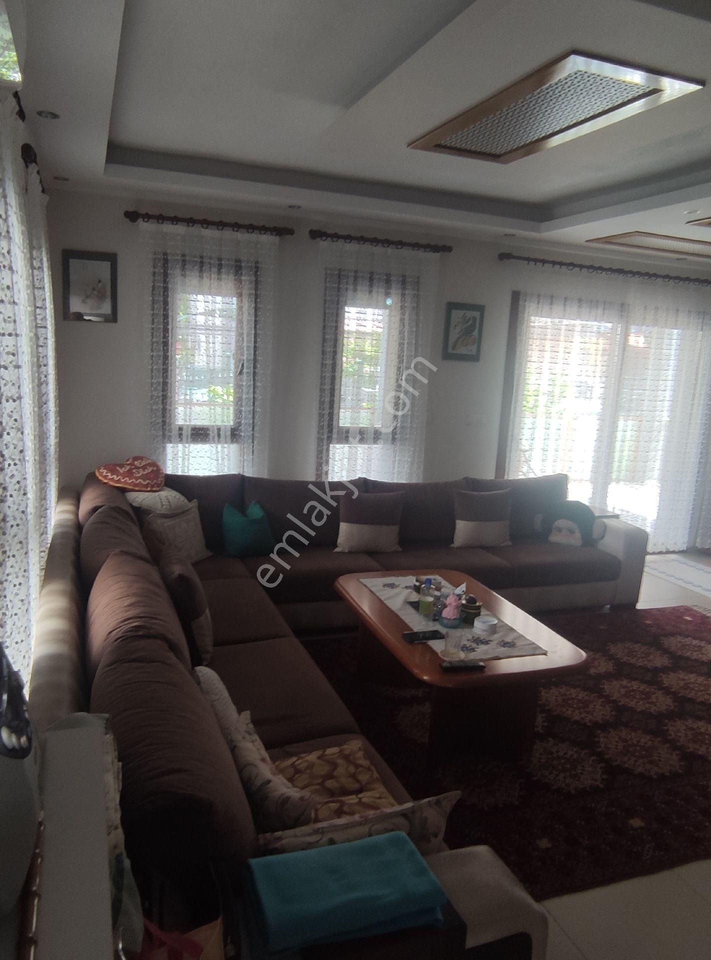 Lokasyon Olarak Çok Güzel Konumda Tribleks Yazlik - Görsel 4