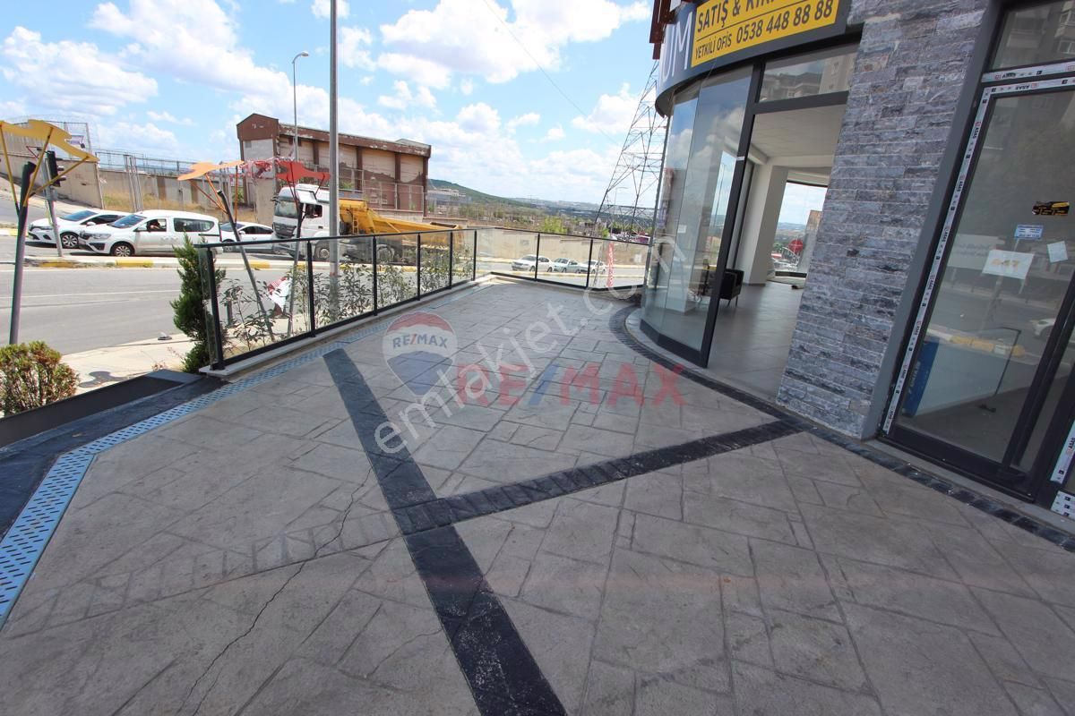 Pendik Kurtköy Kiralık Dükkan & Mağaza Kiralık Kurtköy Optimum City Cad Üstü Tabela Değeri Yüksek Dükkan