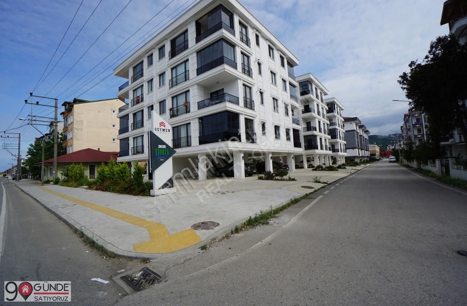 Altınordu Cumhuriyet Satılık Daire REALTY-ORDU'DAN ÜÇ CEPHESİ AÇIK 170m² 4+1 A-PLUS DAİRE