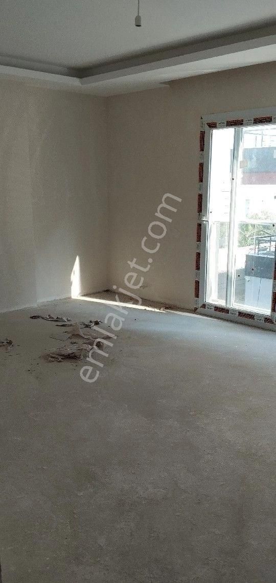 Tarsus Kırklarsırtı Satılık Daire İncirli kuyu Mh 3+1 ebeveyn banyolu 1 kat daire satılık