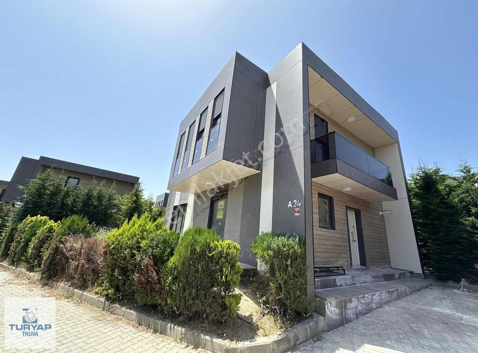 Çanakkale Merkez Çınarlı Köyü (Armutlu) Satılık Villa DARDANOS KALE COUNTRY'DE MÜSTAKİL BAHÇELİ 4+2 SATILIK VİLLA