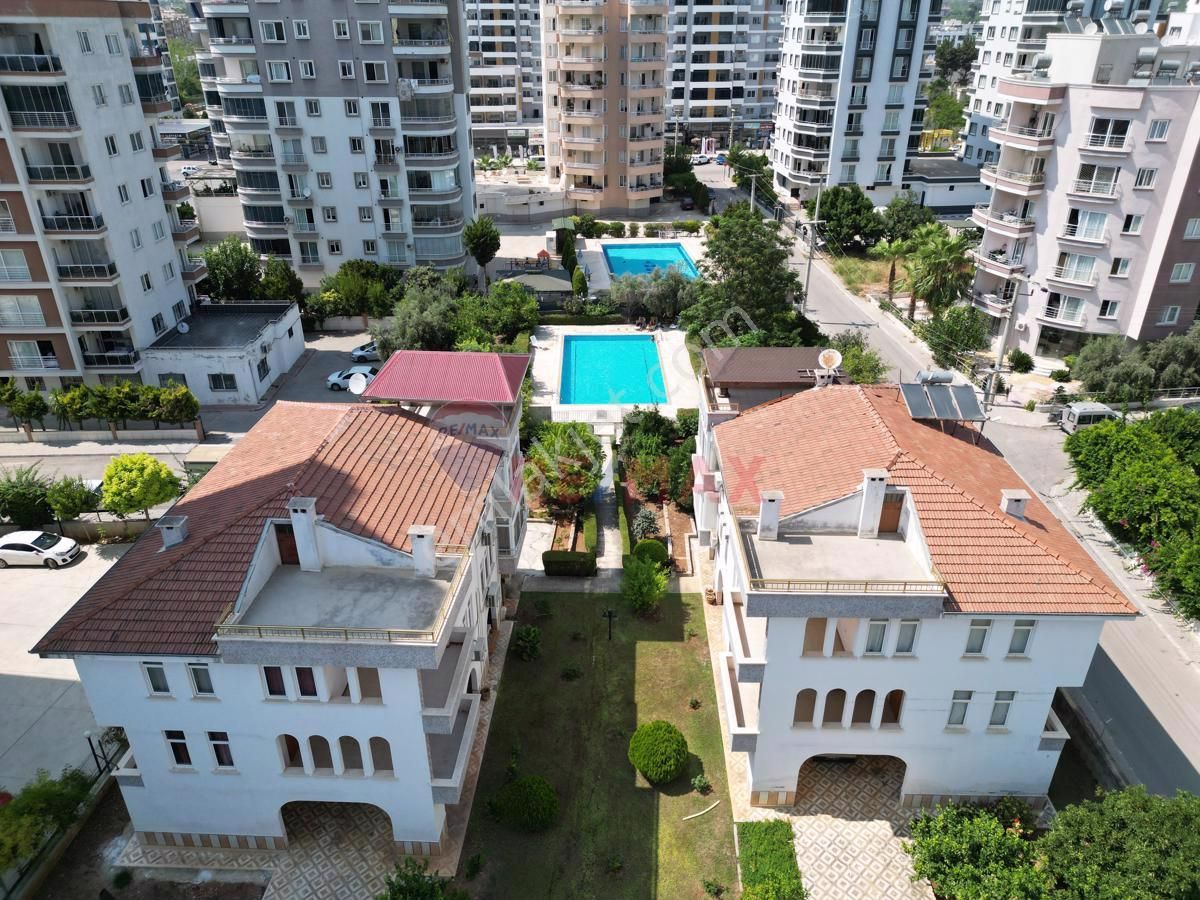 Mezitli Deniz Satılık Villa REMAX TROPİK'TEN TECE'DE SATILIK 3+1 TRİPLEKS VİLLA