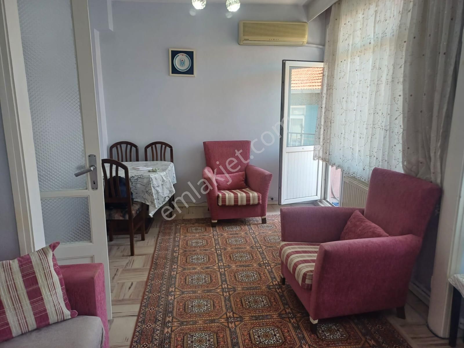 Fatih Sümbül Efendi Kiralık Daire EREN GAYRİMENKULDEN FATİH KOCAMUSTAFAPAŞA MERKEZİ KONUMDA KİRALIK FUL EŞYALI DAİRE 2+1 80 M2