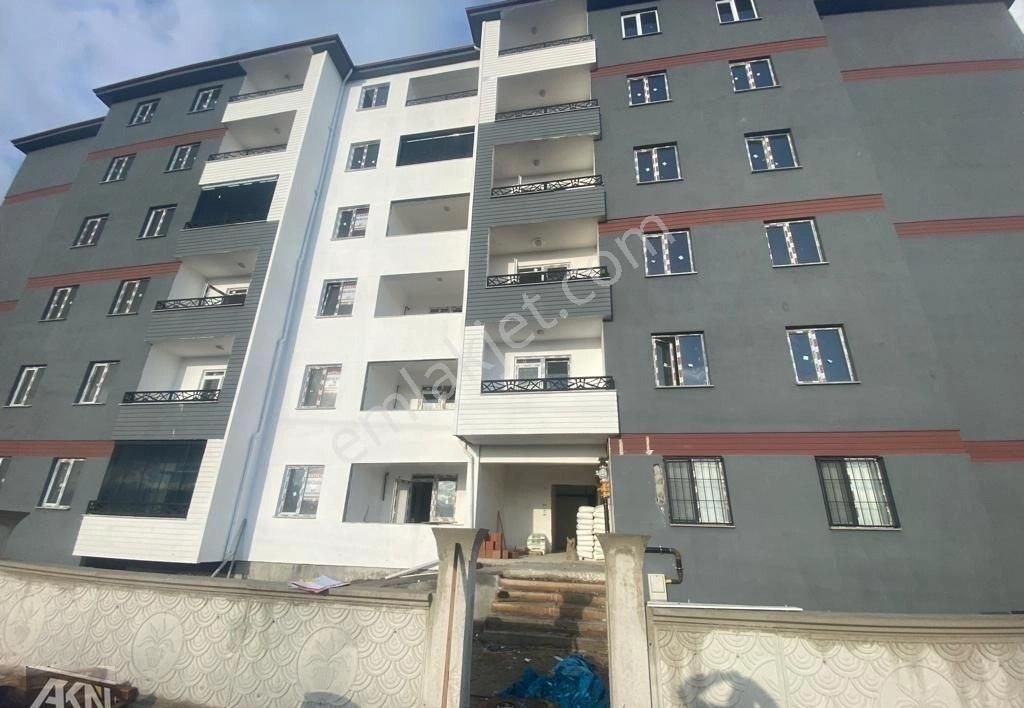 Niksar Bahçelievler Satılık Daire AKN GAYRİMENKULDEN SATILIK 1+1 DAİRE