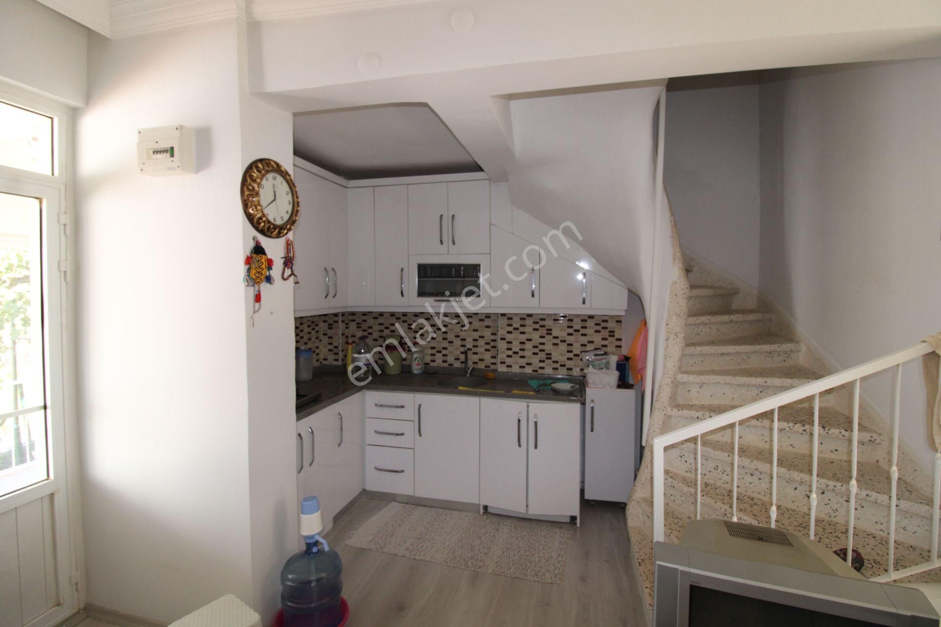 Aydın Didim Akbük Mahallesi Site İçinde Müstakil Bahçeli 3+1 Villa - Görsel 13
