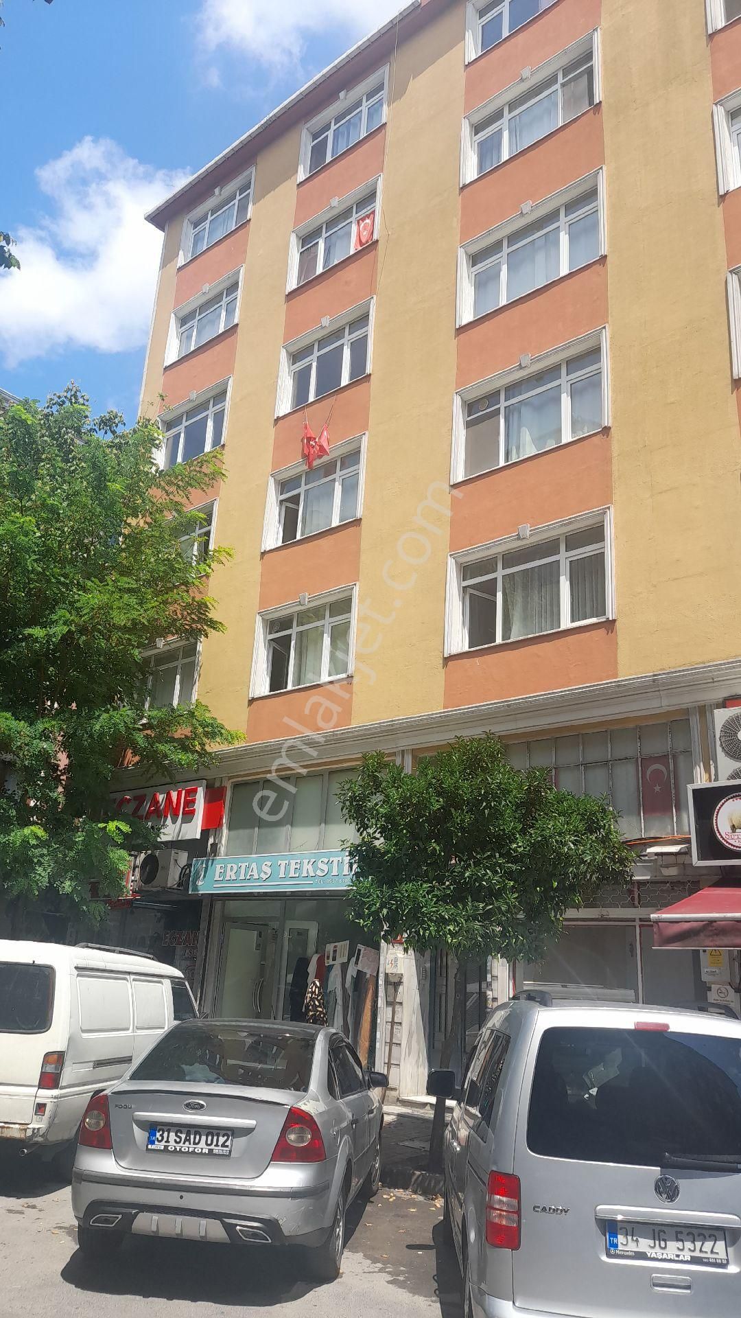 Fatih Akşemsettin Satılık Daire TURYAP TAYFUR'DAN BALİPAŞA CADDESİNDE SATILIK ASANSÖRLÜ 3+1 BOŞ DAİRE