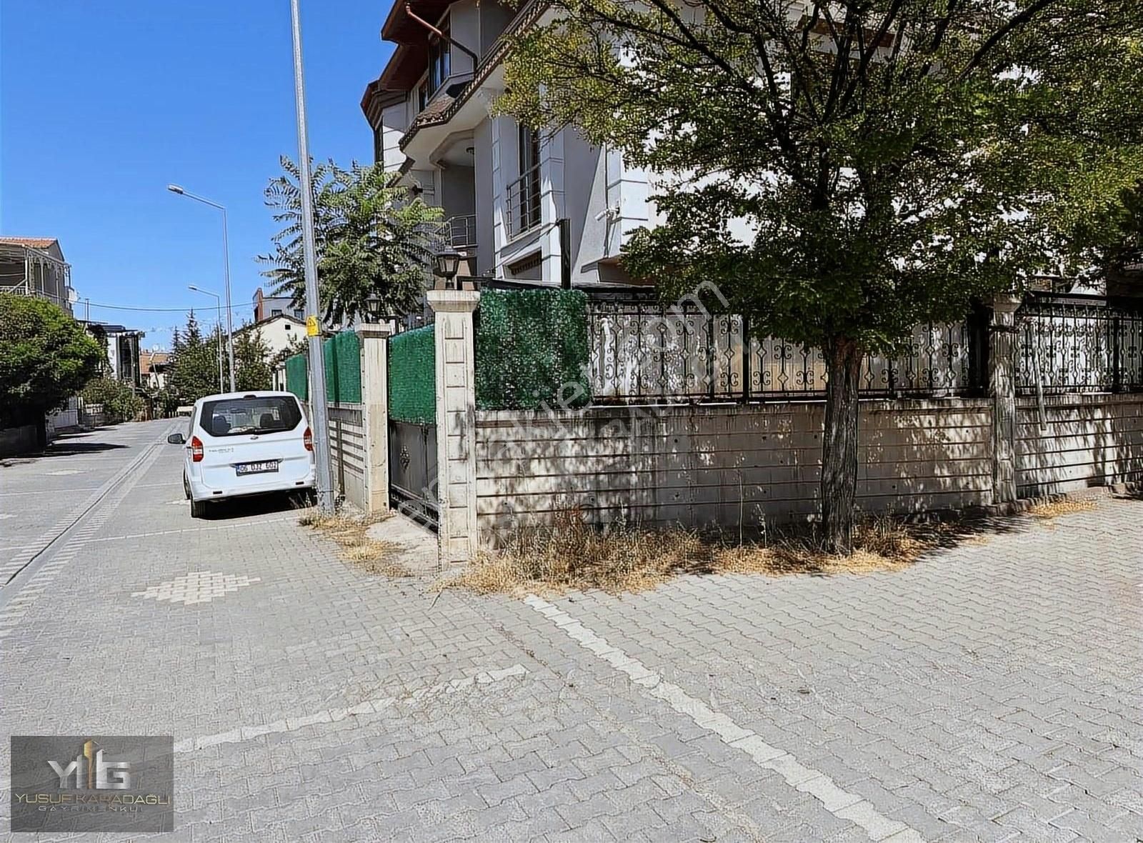 Yeşilyurt Turgut Özal Satılık Villa İmarlı YENİ YEŞİLTURT BELEDİYE ARKASI MÜSTAKİL EV +ARSASI SATLIK