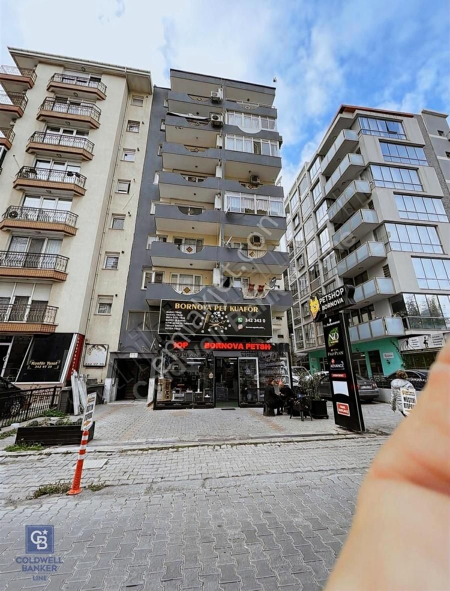 Bornova Kazımdirik Satılık Daire Bornova'da Satılık 2+1 Daire