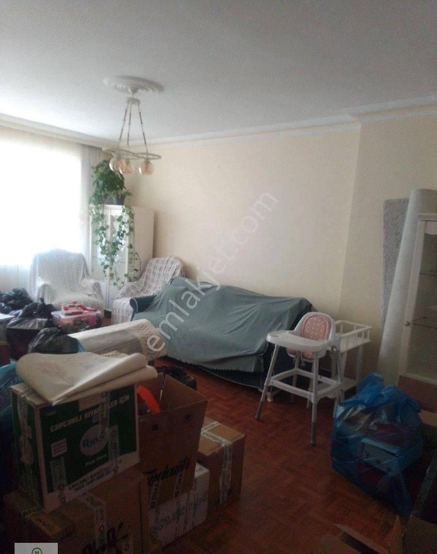 Selçuklu Yazır Kiralık Daire Yazırda Tranvaya Otogara Yakin Site İçi Arakat Asansörlü Kiralık Daire