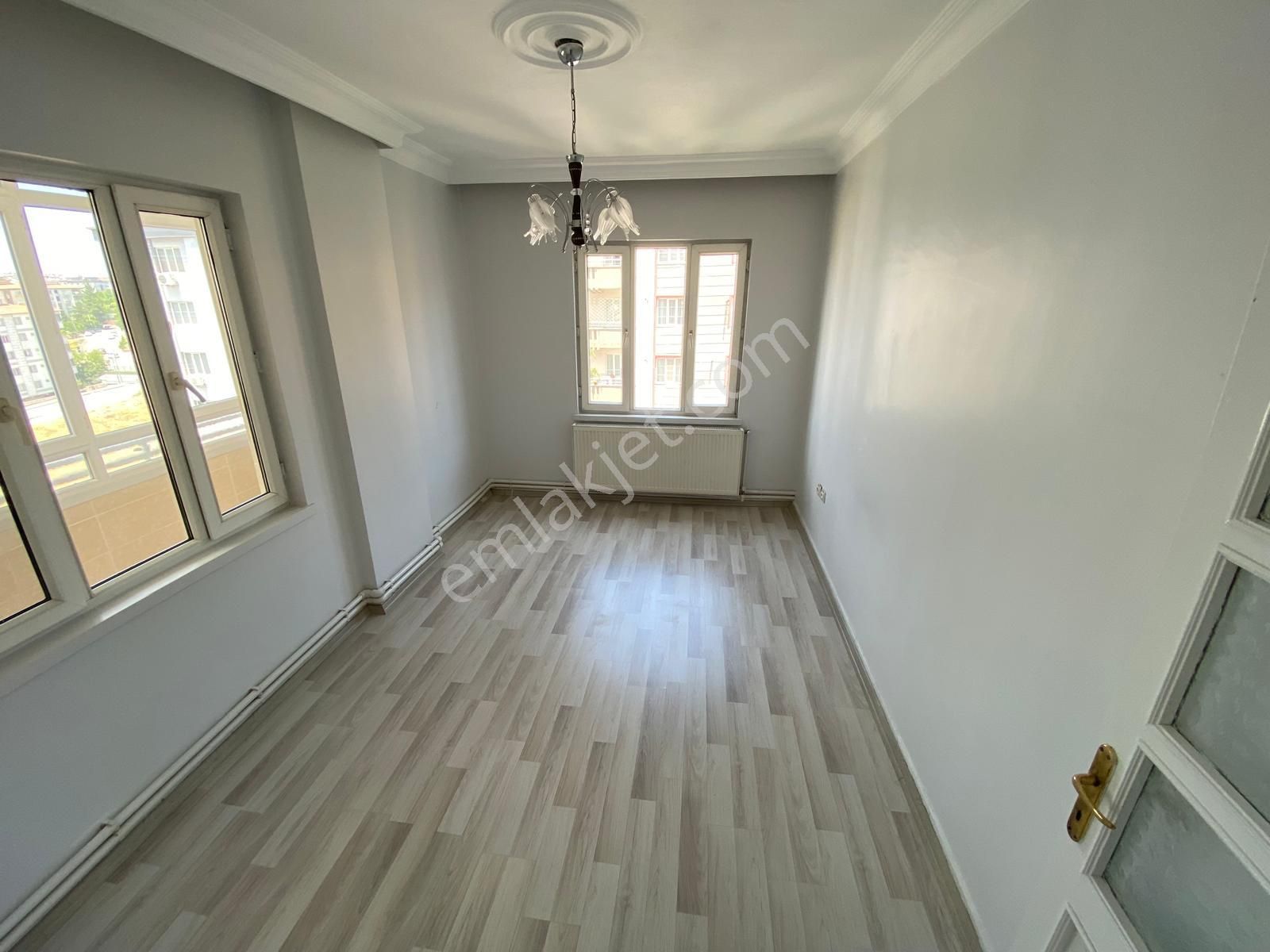 Şahinbey Güneykent Satılık Daire  GÜNEYKENT MAHALLESİNDE SATILIK 3+1 DAİRE 