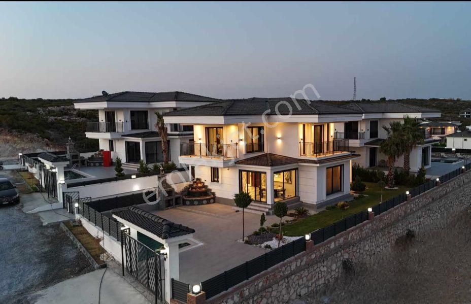 Didim Hisar Satılık Villa MUHTEŞEM MANZARALI EŞYALI 6+1 MALİKHANE