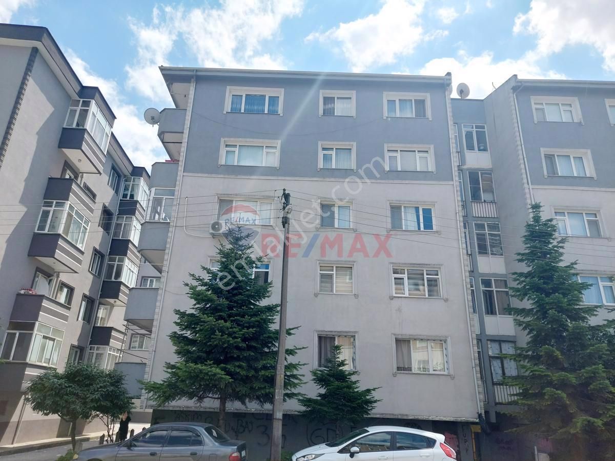 Erenler Erenler Satılık Daire Re/Max Mavi Erenler Merkez Beldekent Sitesinde Satılık 3+1 Daire