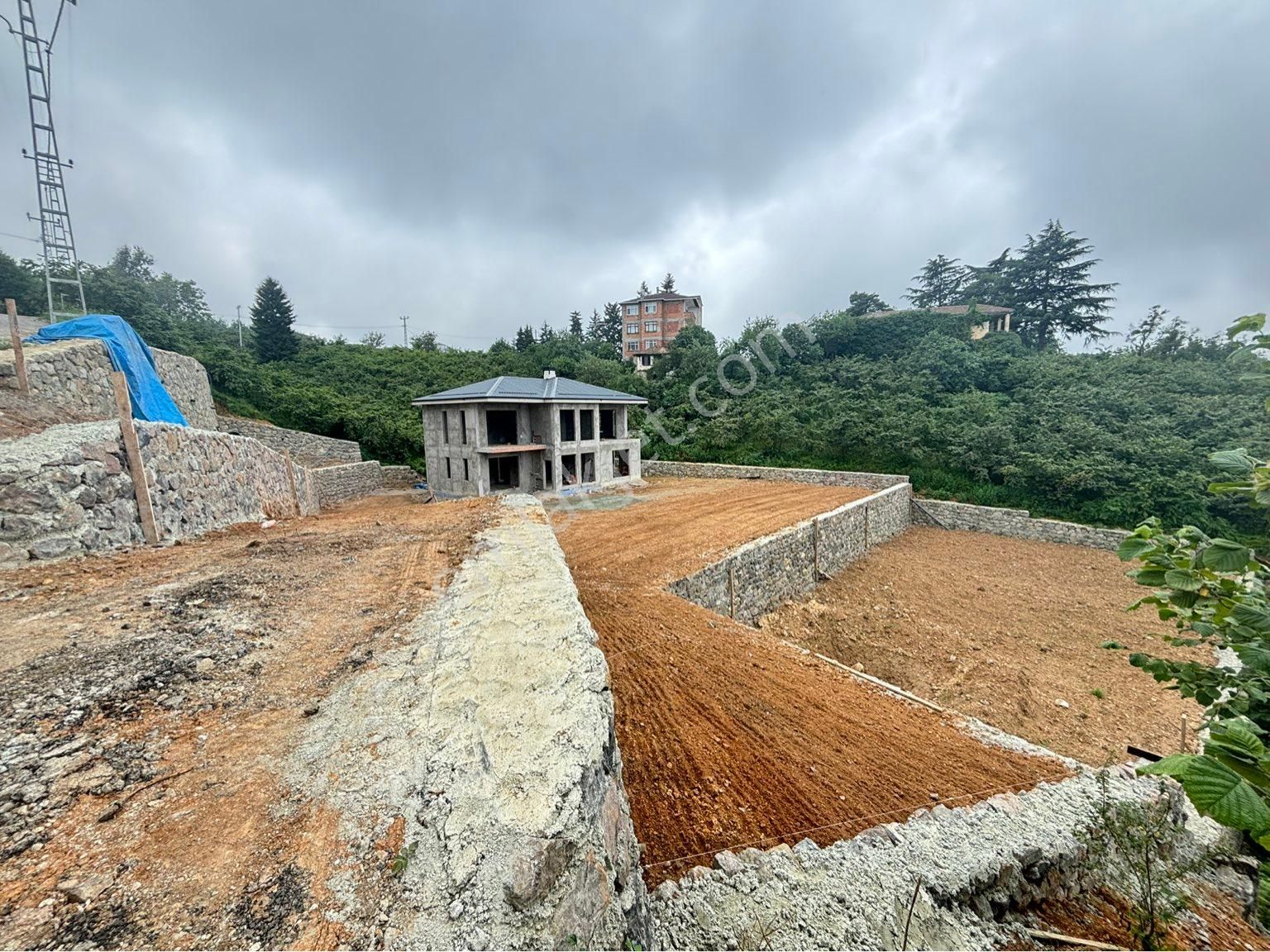 Ortahisar Çilekli Satılık Villa Trabzon çileklide satılık villa