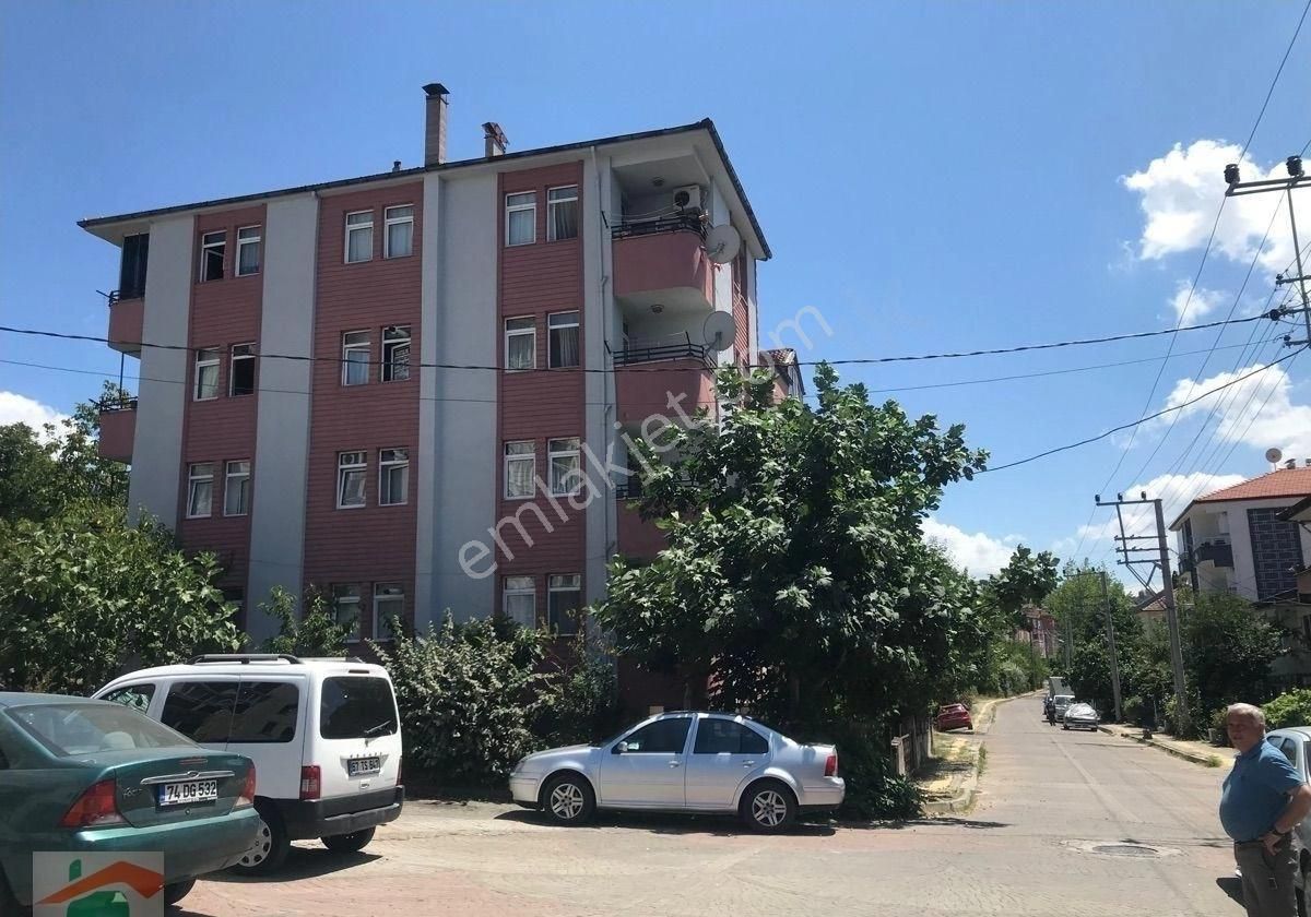 Bartın Merkez Karaköy Satılık Daire Aktıp- Gazi okulu üstü satılık 120 m2 2+1 daireler